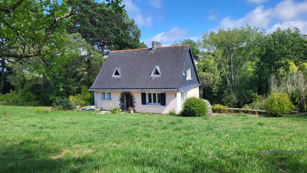 L'agence de l'océan vous propose cette maison à vendre à belle-ile-en-mer