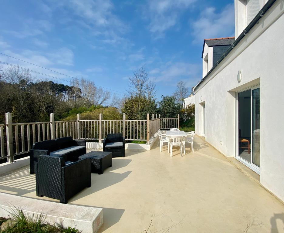 L'agence de l'océan vous propose cette maison à vendre à belle-ile-en-mer