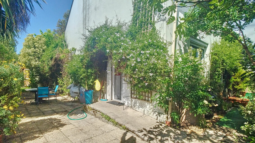 L'agence de l'océan vous propose cette maison à vendre à plouharnel