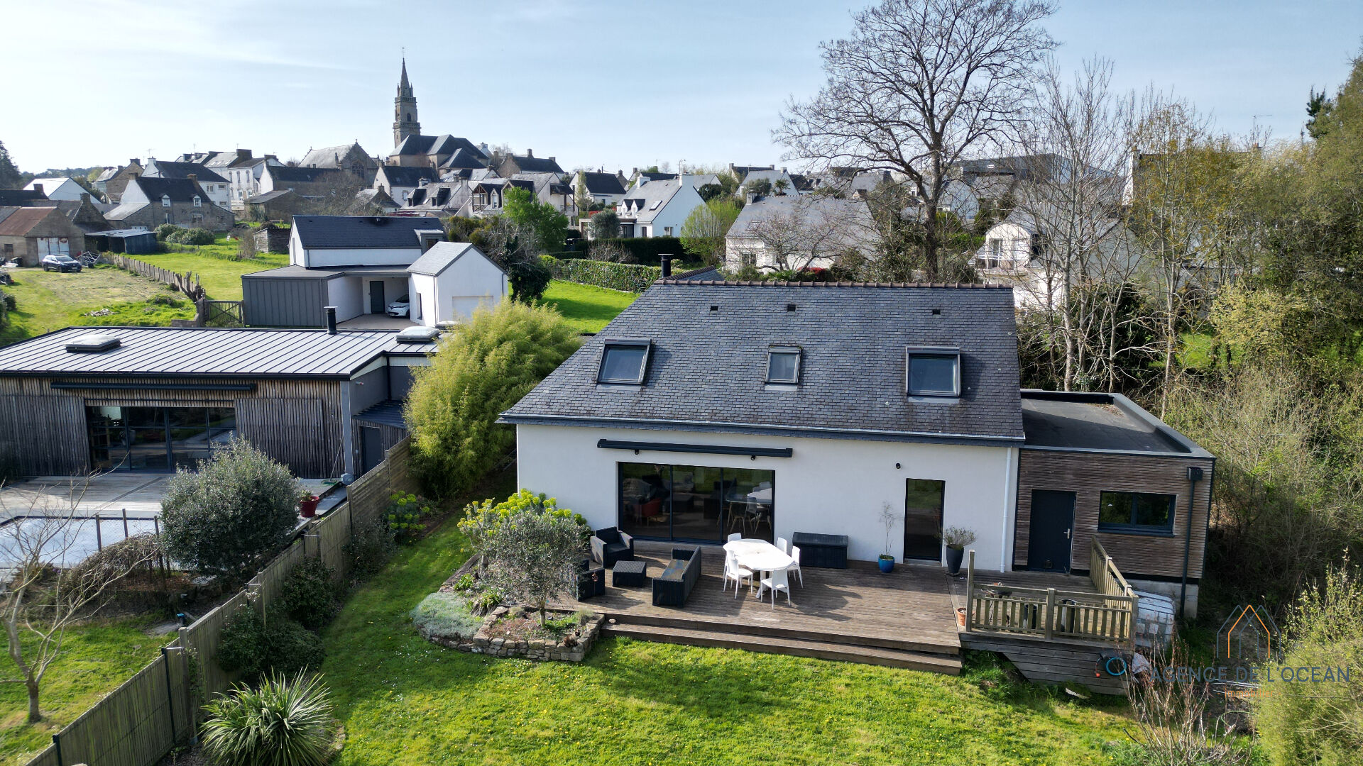 L'agence de l'océan vous propose cette maison à vendre à ploemel