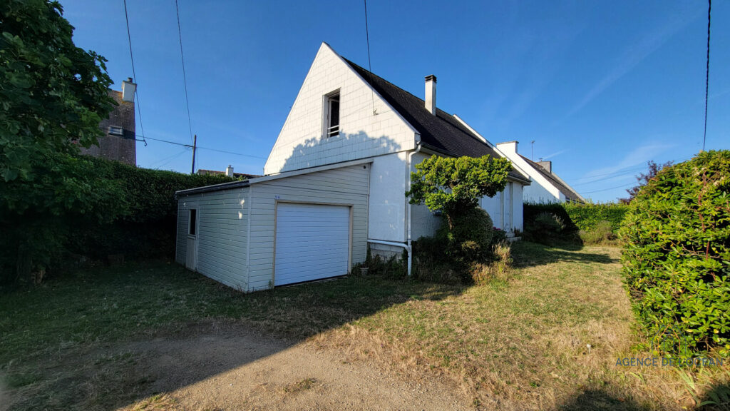 L'agence de l'océan vous propose cette maison à vendre à plouharnel