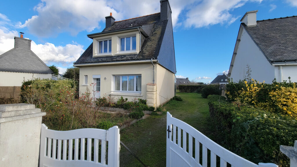 L'agence de l'océan vous propose cette maison à vendre à etel