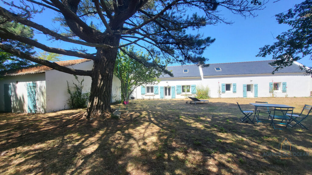 L'agence de l'océan vous propose cette maison à vendre à belle-ile-en-mer